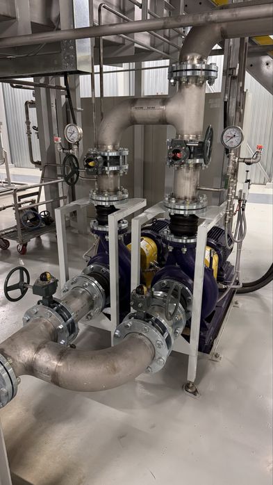 Проффесиональная обвязка оборудовазния. Сварка в аргоной среде