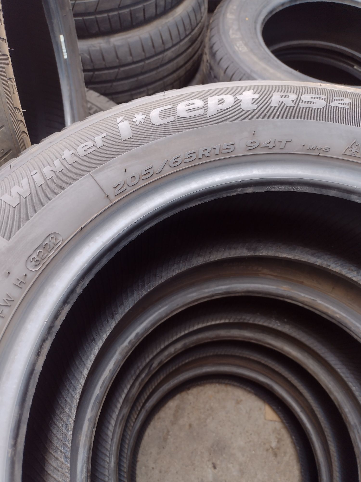 Почти нови 4бр.205/65/15 Hankook RS2 dot3422