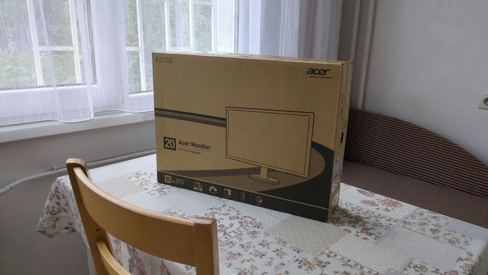 Acer K202HQL 19.5" LED монитор – отлично състояние, HD резолюция