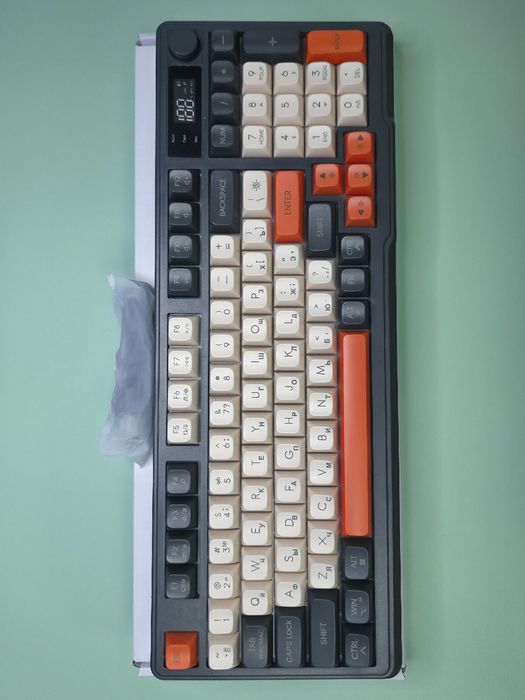 Игровая беспроводная клавиатура, мембранная
