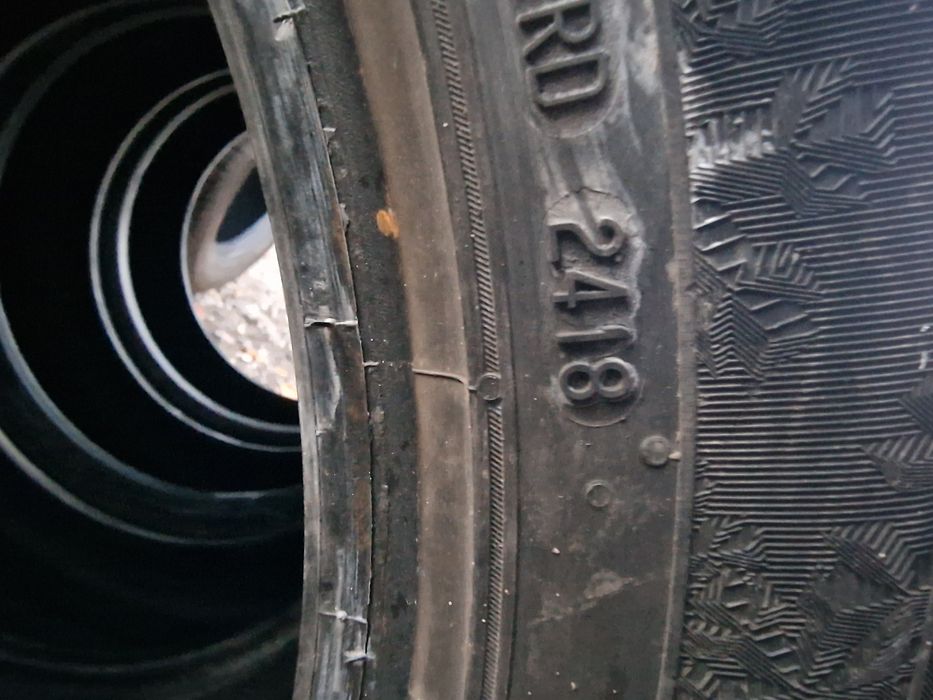 Anvelope 225/50R17 marca Semperit, DOT 2018, 8 mm