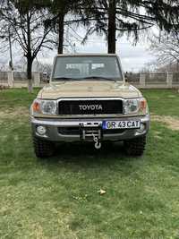 Toyota Land Cruiser 71