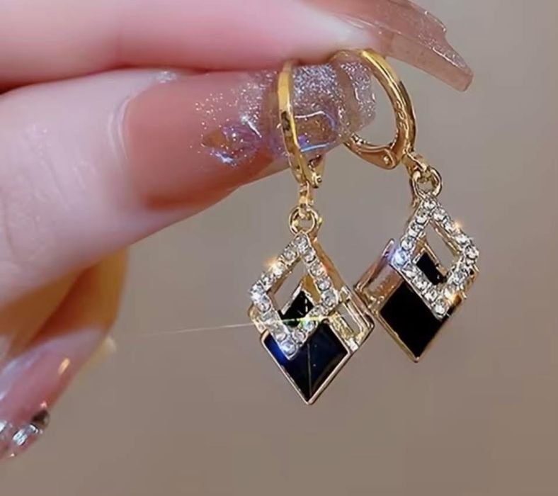 Cercei dama negru cu auriu