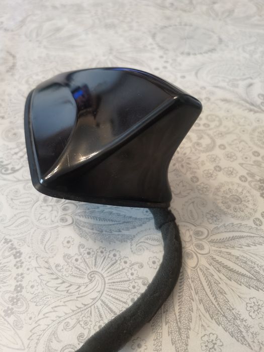 Gps и радио антена за Hyundai Sant Fe, ix35, ix35 и други модели.