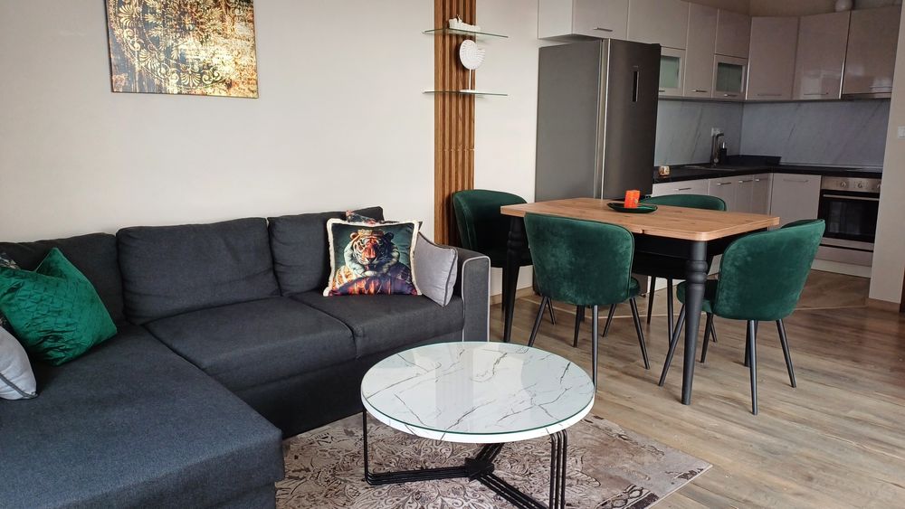 Дава се под наем Двустаен апартамент в Варна, Бриз - 64 кв.м за 600 € - Снимка #3