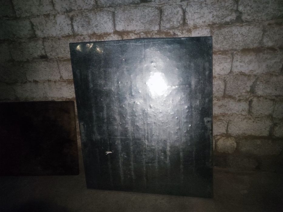 Damas  orqasiga tunika tayor