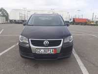 Vînd vw touran 2.0 tdi 7 locuri