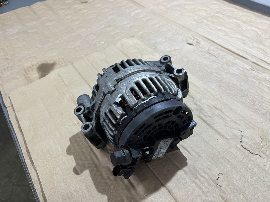Генератор за BMW E46 316 / 318 (N42)