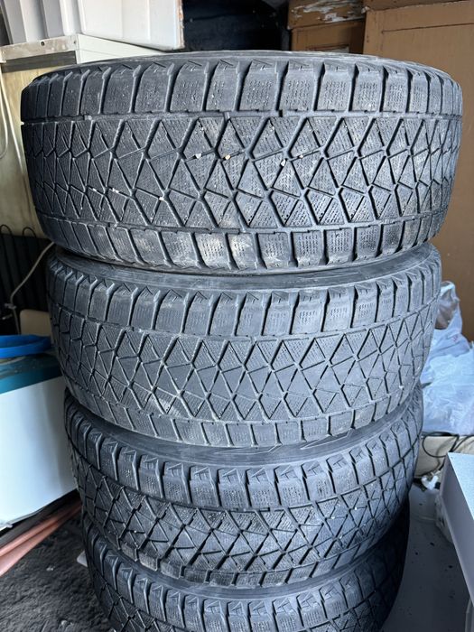 Шины Bridgestone Blizzak 235/55/18 комплект