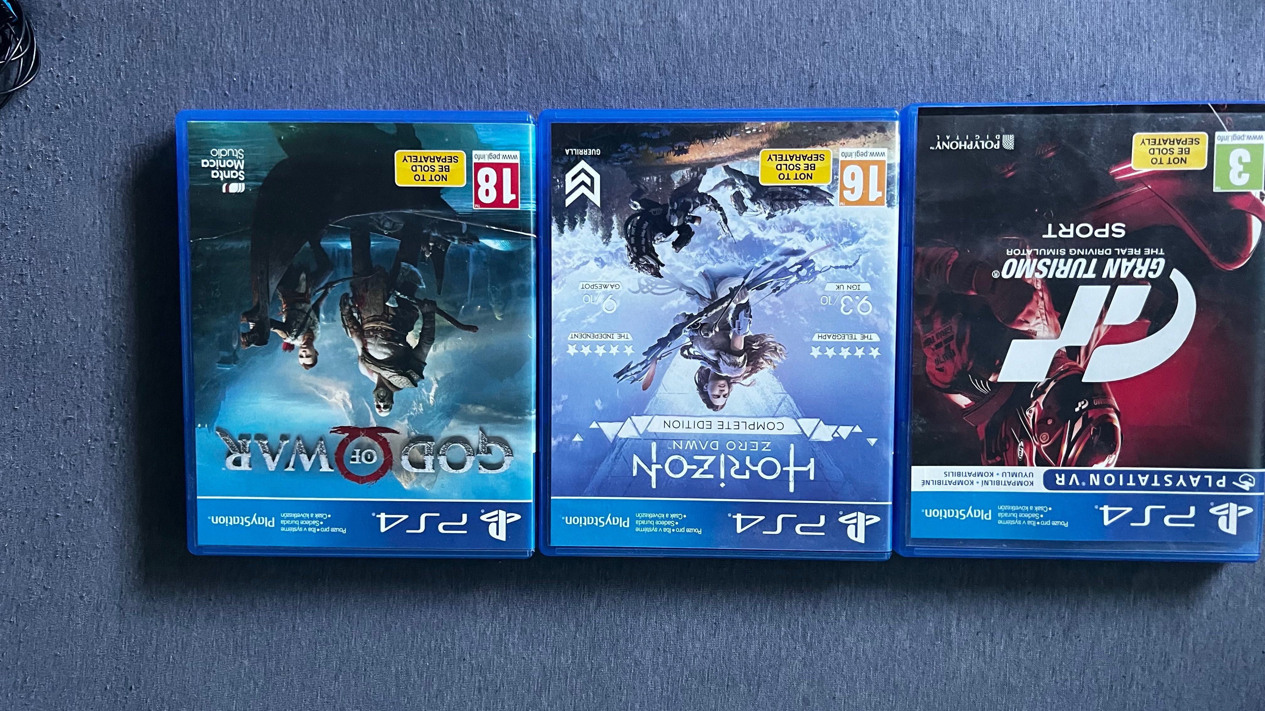 Playstation 4 pro 2 контролера 3 игри