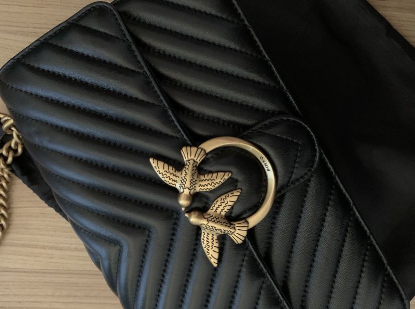 Дамска чанта pinko