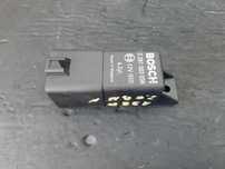 releu bujjii  2.0 tdi  audi a3 8p vw jetta 3 golf 5 passat b6 3c touran 0281003038  038907281d