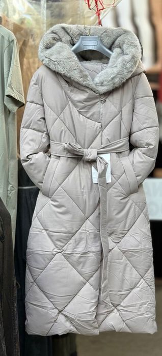 Куртка в наличии есть