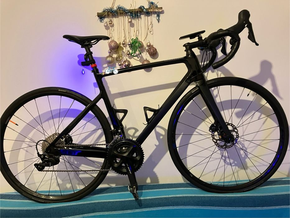 Cursiera Carbon Van Rysel EDR CF 105 Disc Road