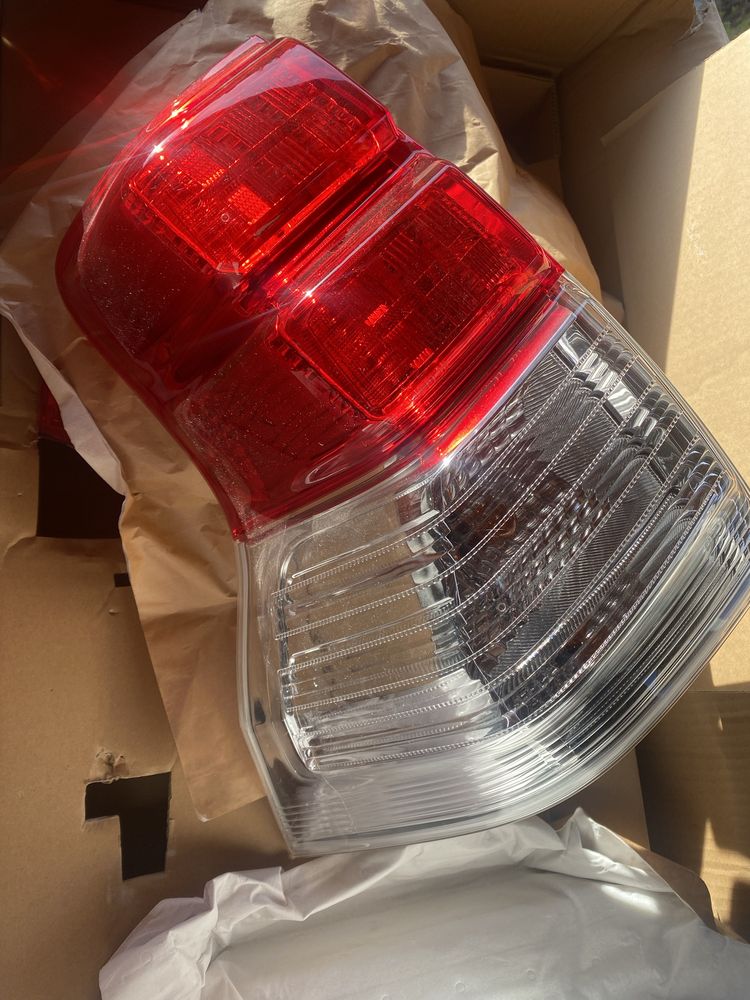 Оригинални Нови Стопове за Toyota Landcruiser 150