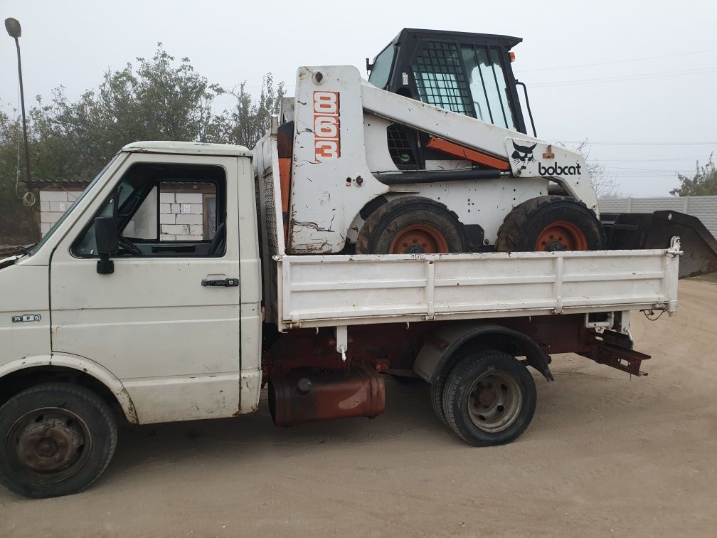 De inchiriat bobcat buldo miniexcavator