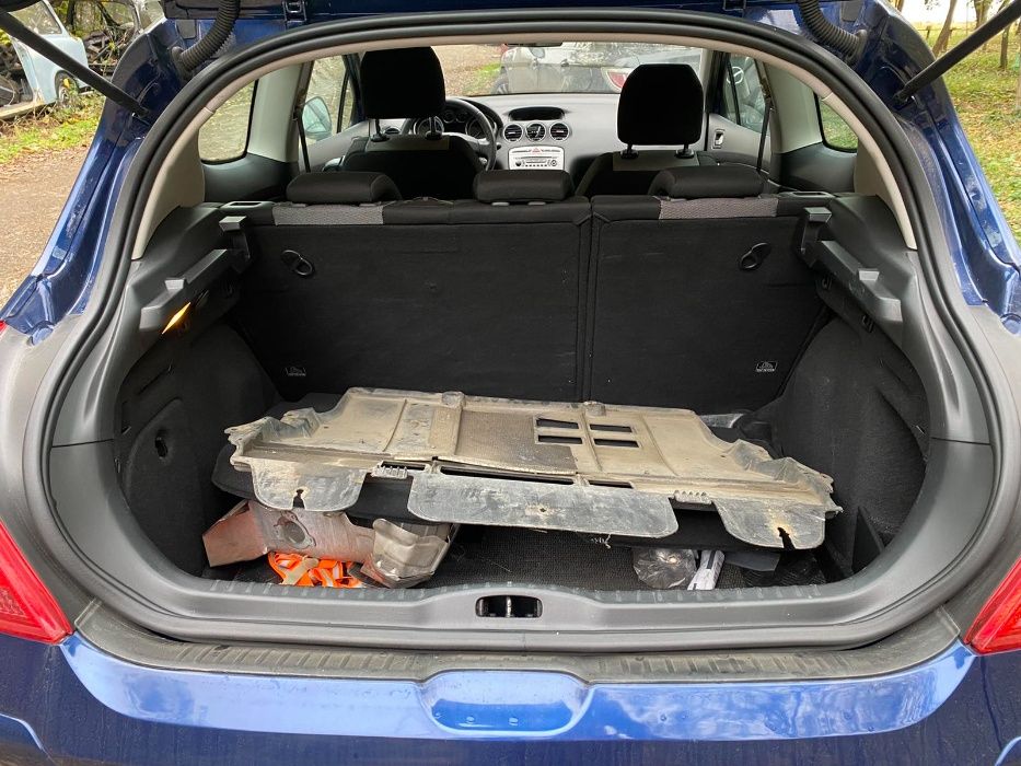 Peugeot 308 / пежо 308 на части
