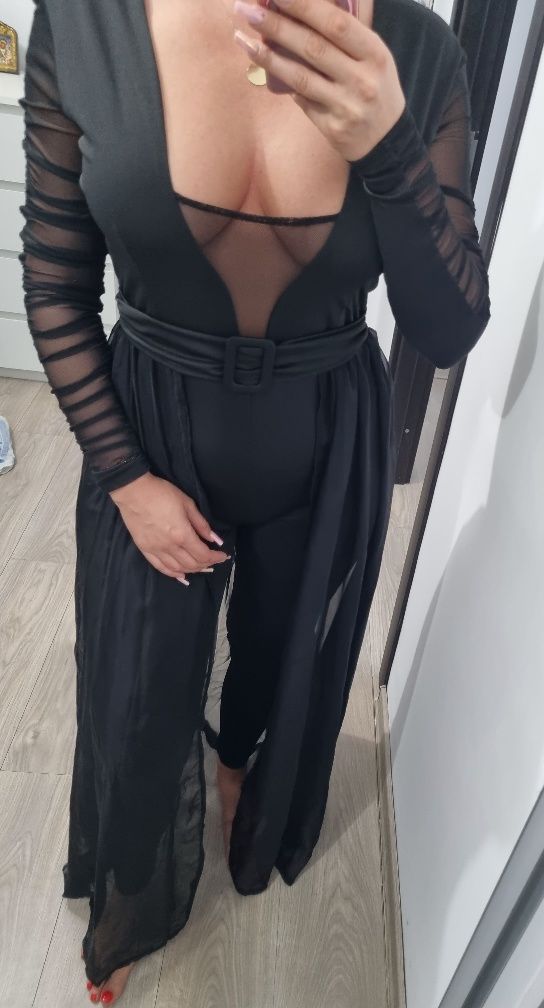 Salopetă elegantă