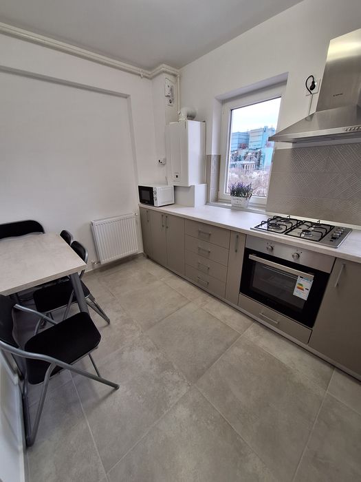 De închiriat apartament cu 2 camere + loc parcare, sector 4