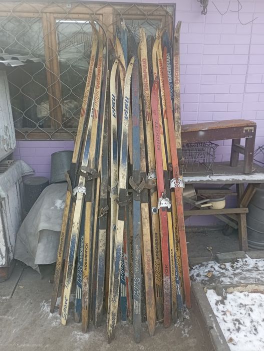 Продам лыжы на запчасти