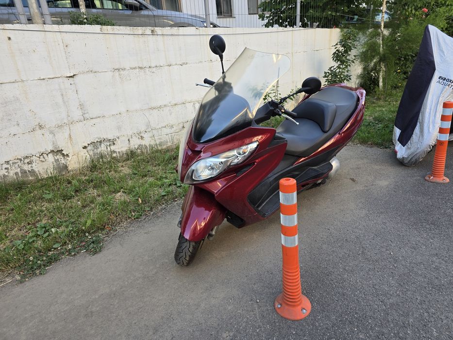 Suzuki Burgman 400 k7
