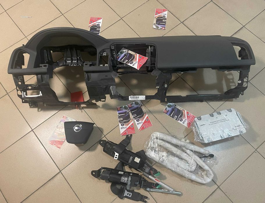 VOLVO XC60 plansa bord RADAR HUD - kit airbag volan pasager - centuri