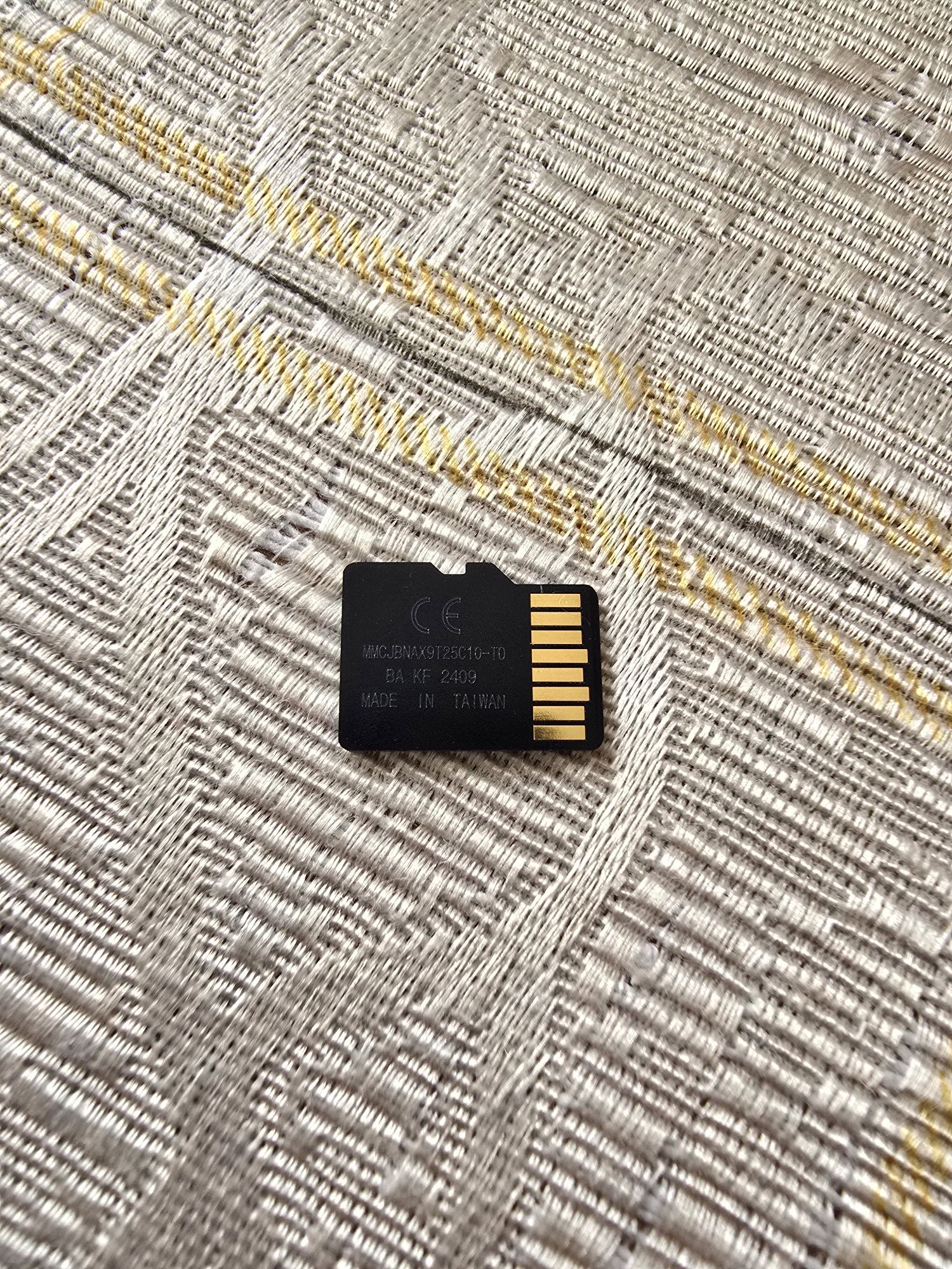 Карта памет 512GB