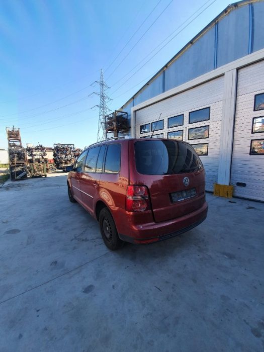 Vw TURAN cod motor BKC AN 2009 Dezmembrez/Dezmembram