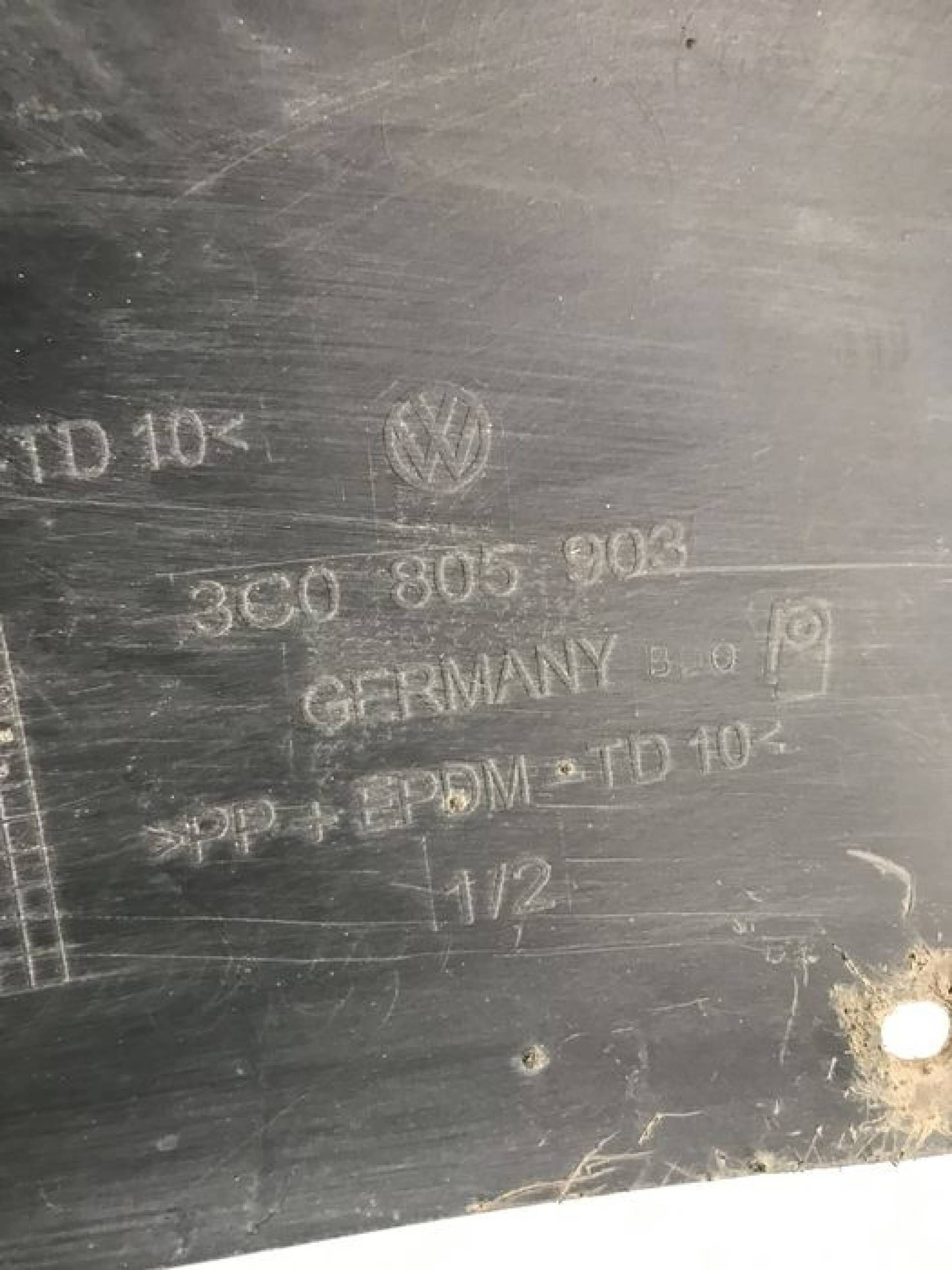 Fusta semnalizare suport bara fata far stanga dreapta Passat B6 3C