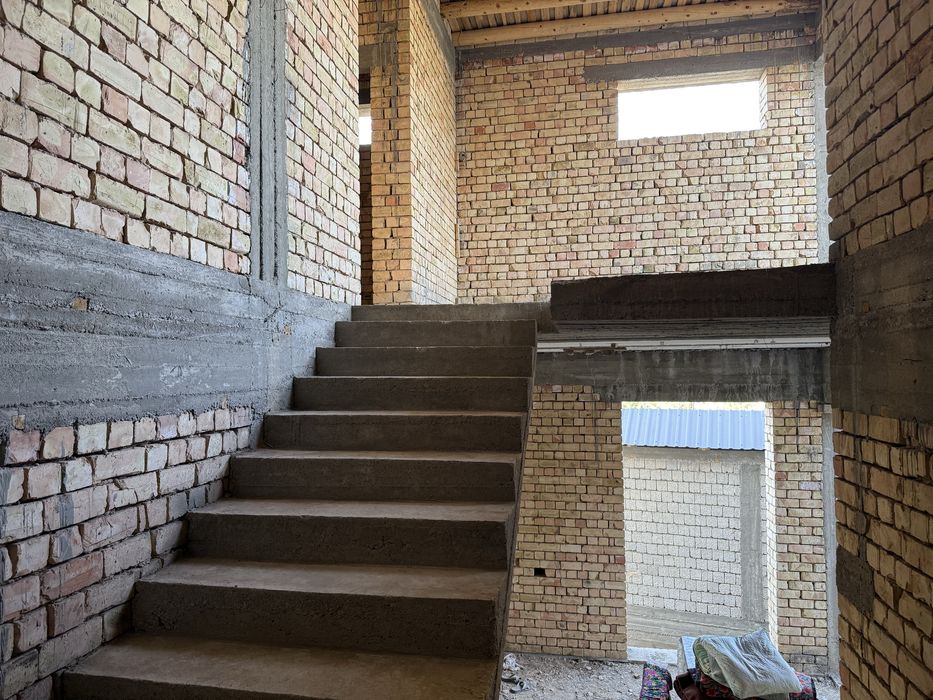 Yashnobod tumani gozal maxalasida 3,5 sotix karobka sotiladi