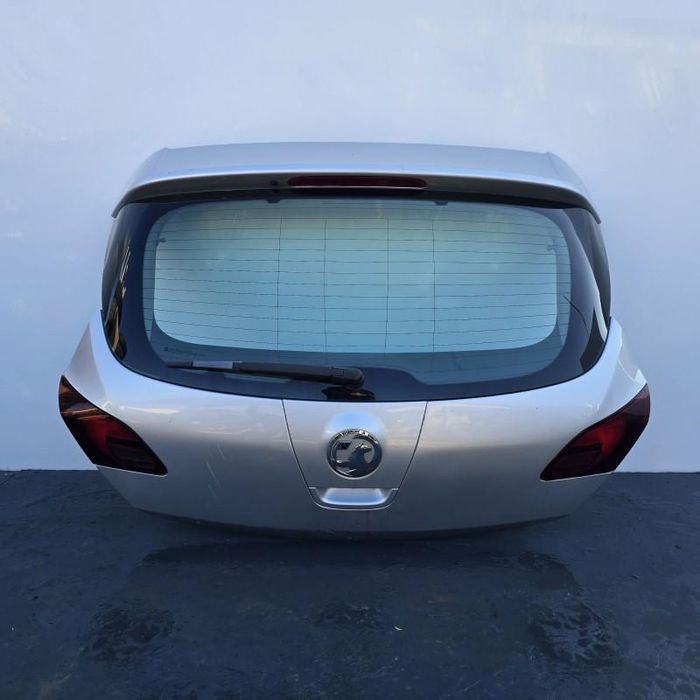 Haion complet Z167 cu luneta Opel Astra J