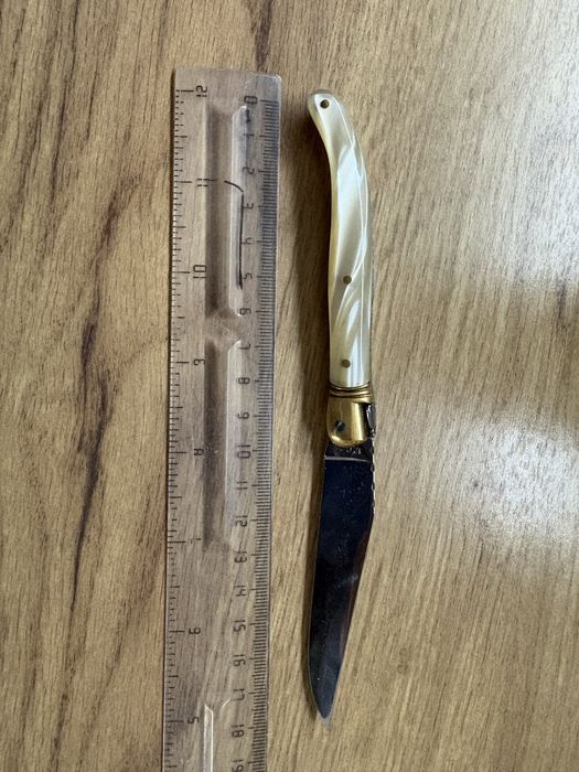 Нов сгъваем нож Laguiole стомана 12c27