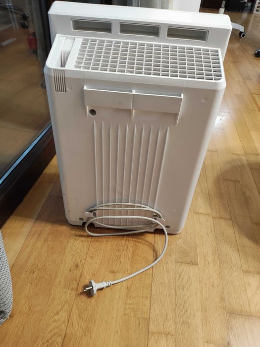 Purificator ionizator de aer Tosot GCF330CKNA, ca si noua, perfect,