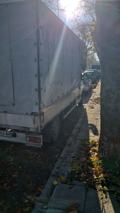 Продавам Renault Master със Брезент