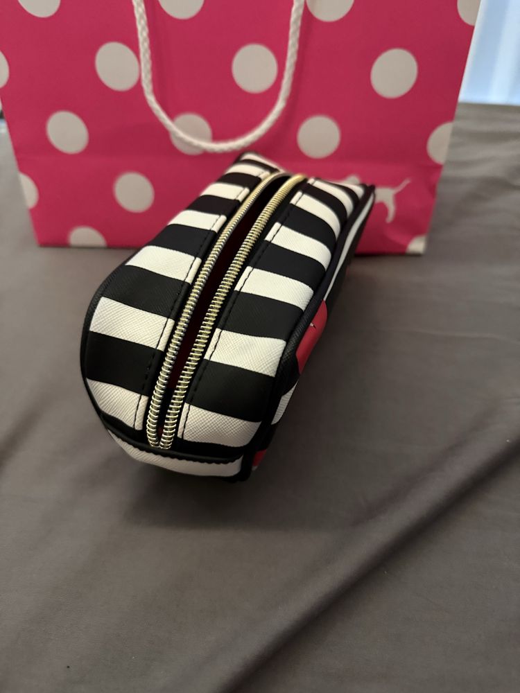 Victoria secret несесер