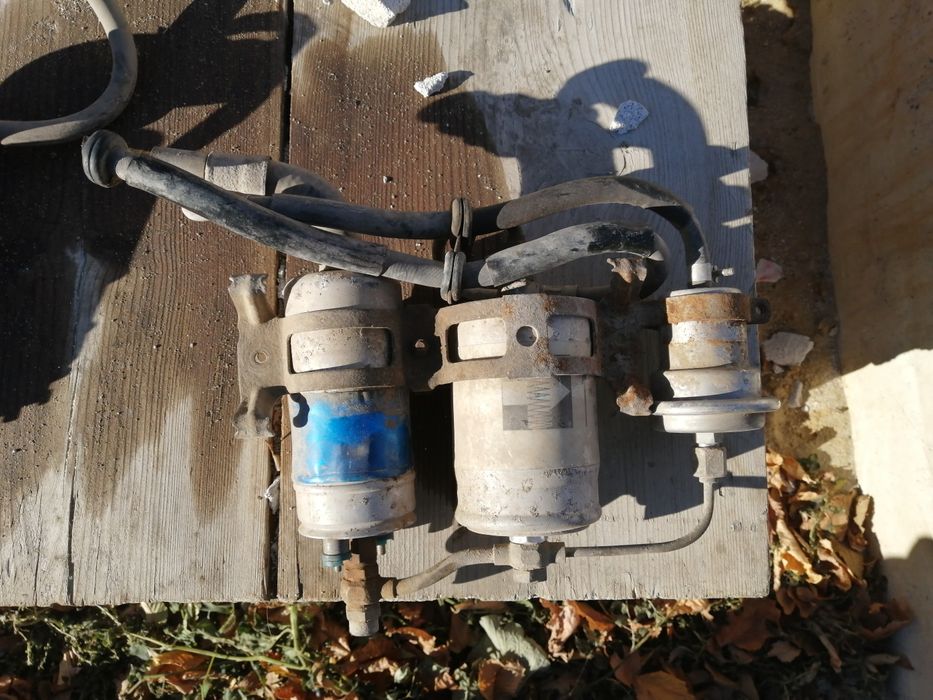 Бензанасос Мерседес 190