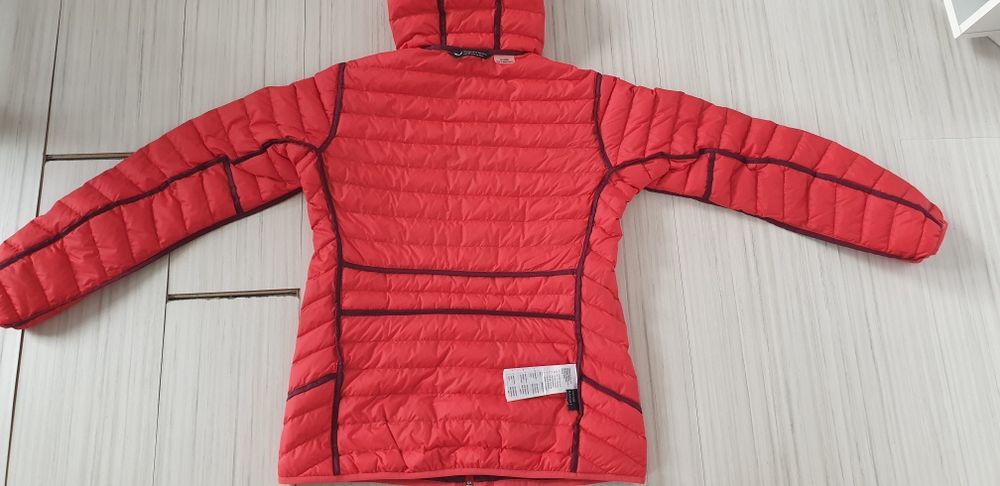 Salewa Women Down Hooded  Size M НОВО! Оригинал! Дамско Пухено Яке !
