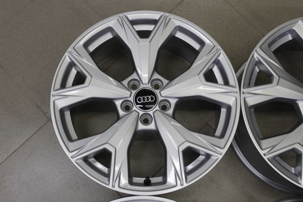 Нови оригинални джанти 17" Audi A1 (2018-2026)