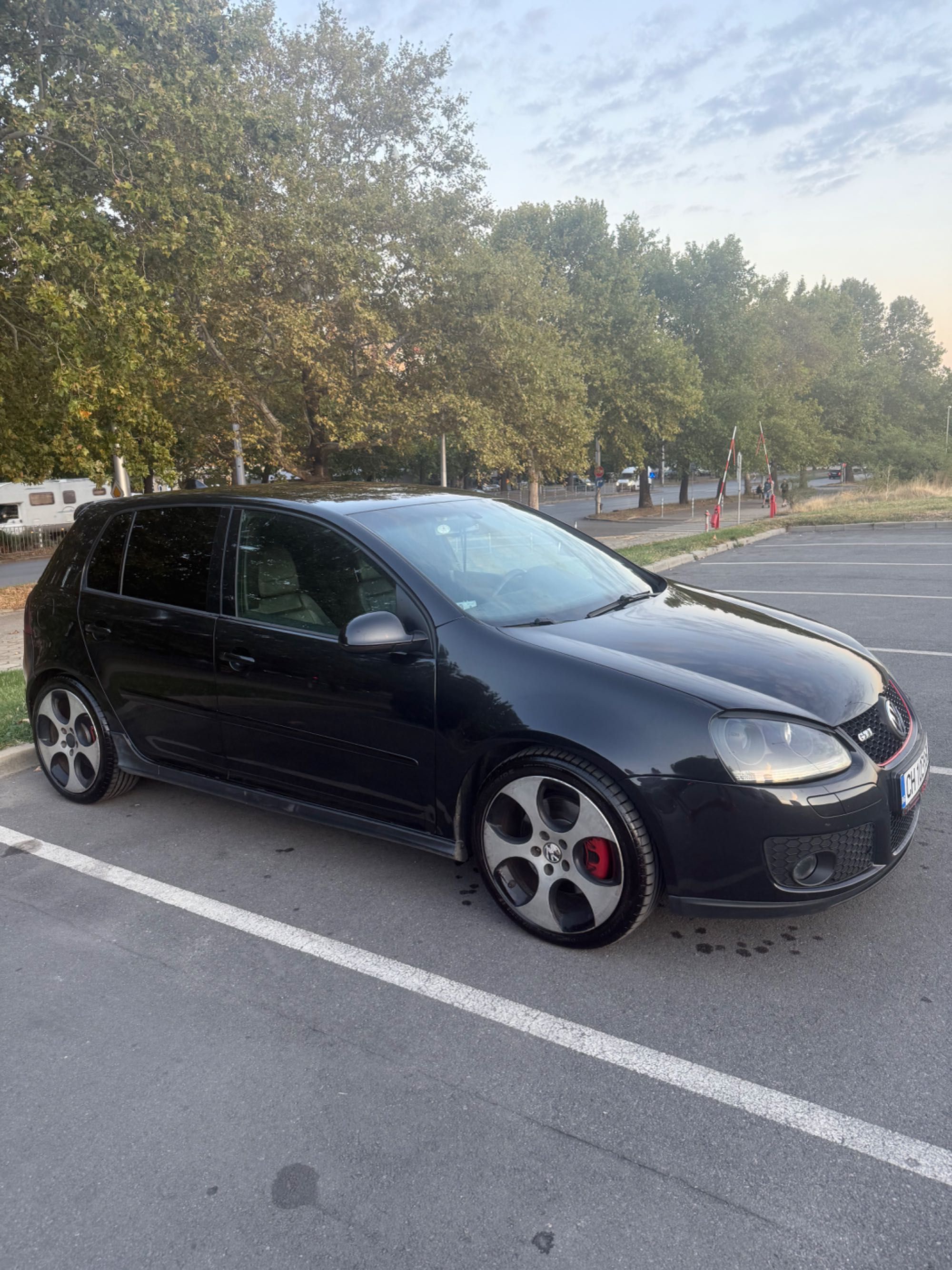 Голф 5 GTI 2.0 200