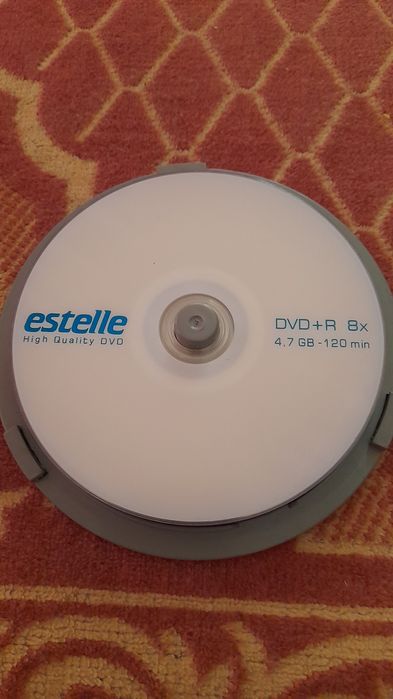 CD dvd-uri Estelle