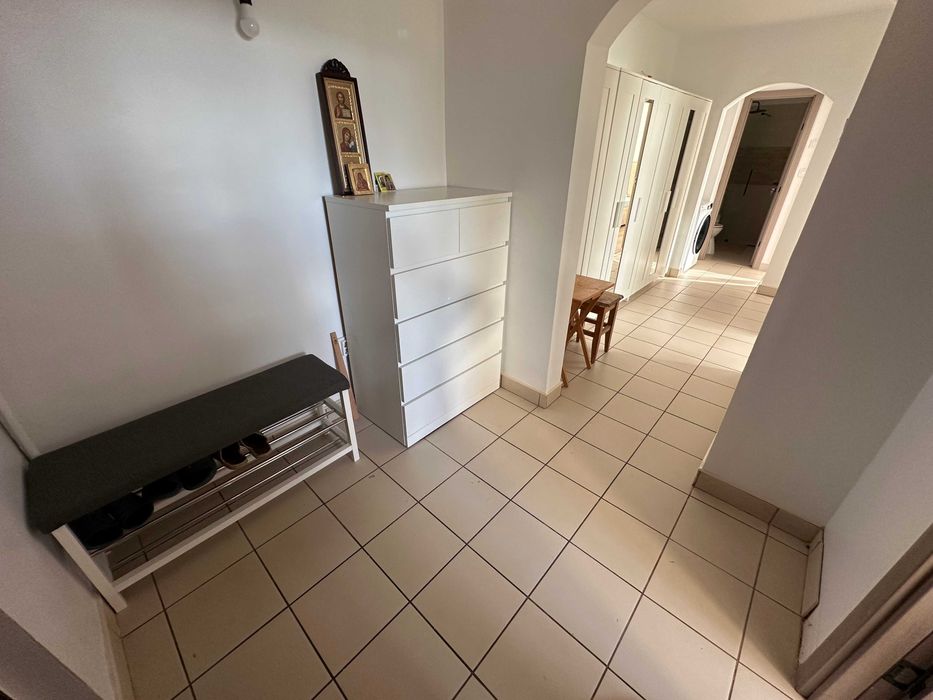 De închiriat -Apartament 2 camere- P. Neamț, Bd. M. Eminescu + Parcare