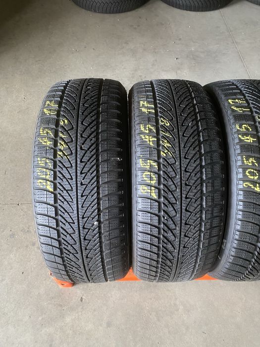Anvelope iarna 205/45/17 Goodyear Ultra Grip 8 205 45 17 R17