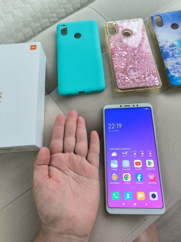 Смартфон Xiaomi mi Max 3 большой экран телефон