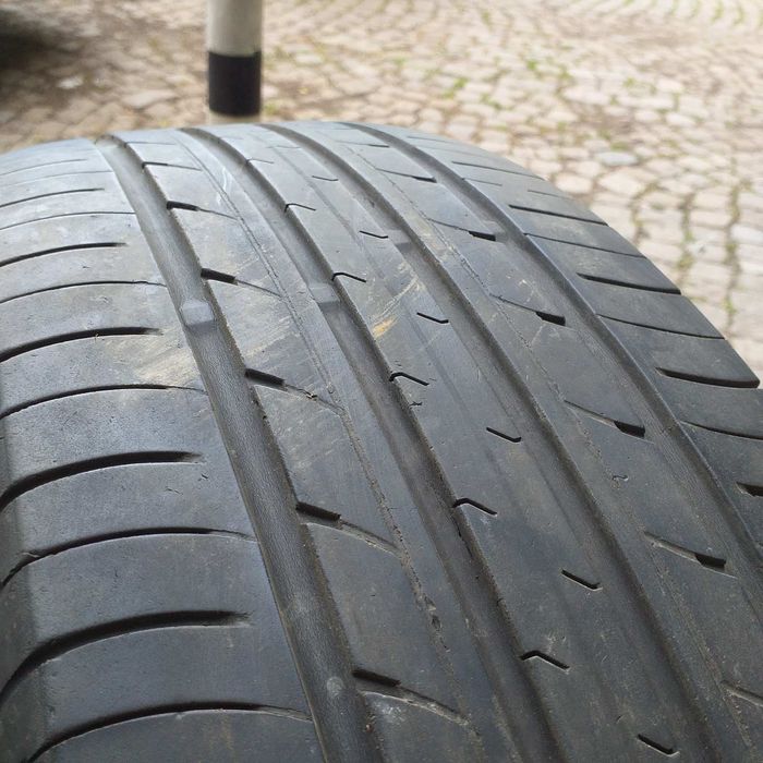 Гуми за джип и сув