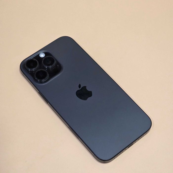 Hope Amanet P8 Iphone 16 Pro Max 256 99%