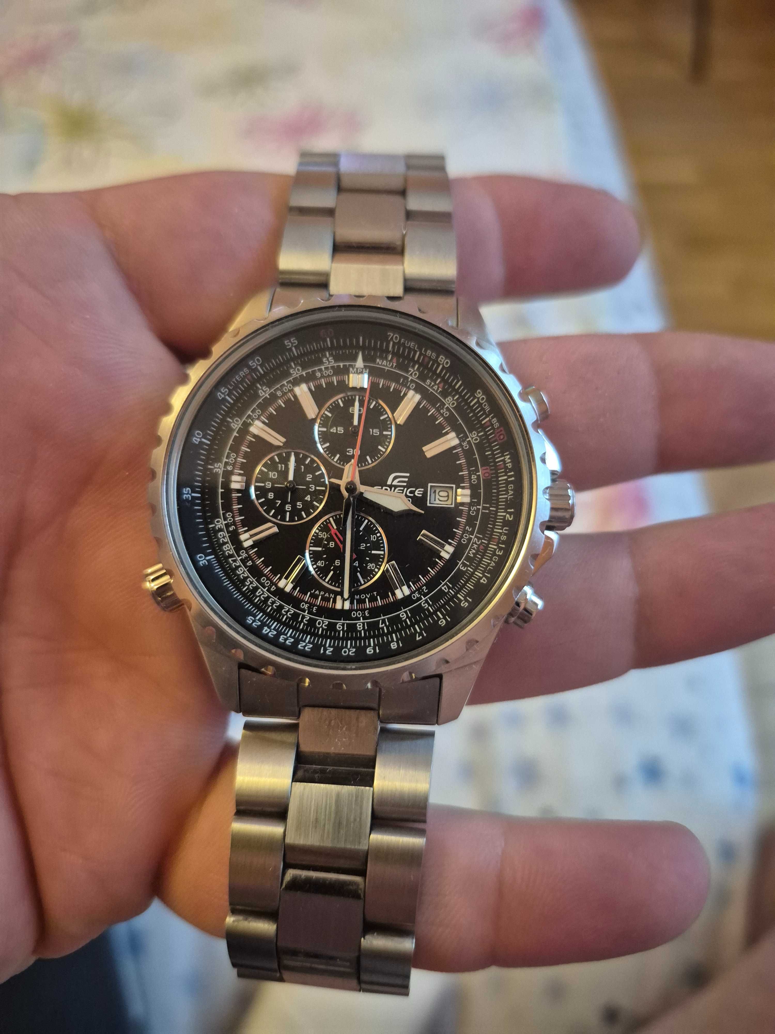 CASIO EDIFICE с гаранция