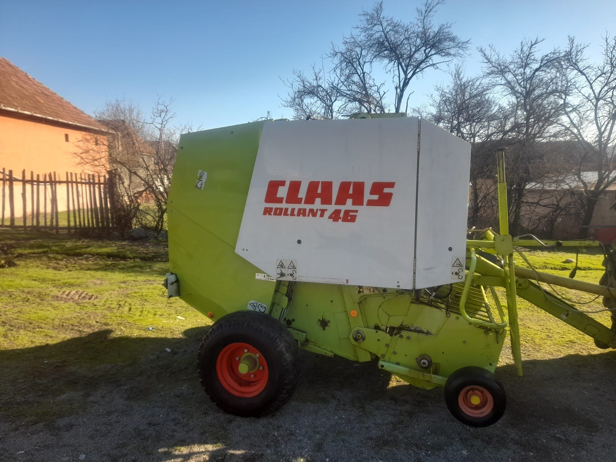 Vând presă de balotat Claas 46