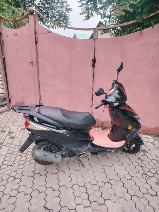 Продам мопед м10