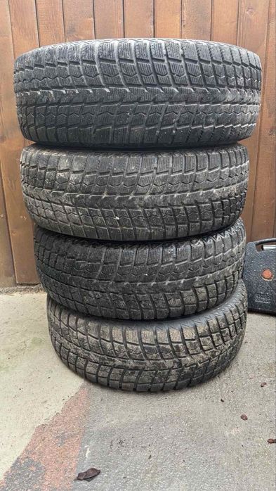 Зимни Гуми с джанти за Toyota Land Cruiser 120
