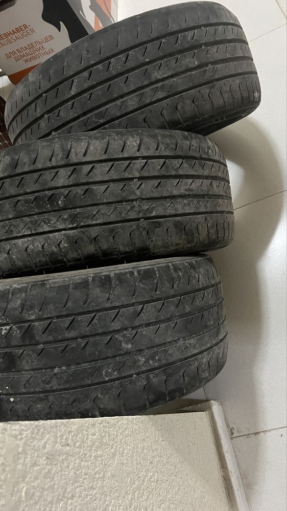 Продается шины R18